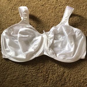 Bra- white